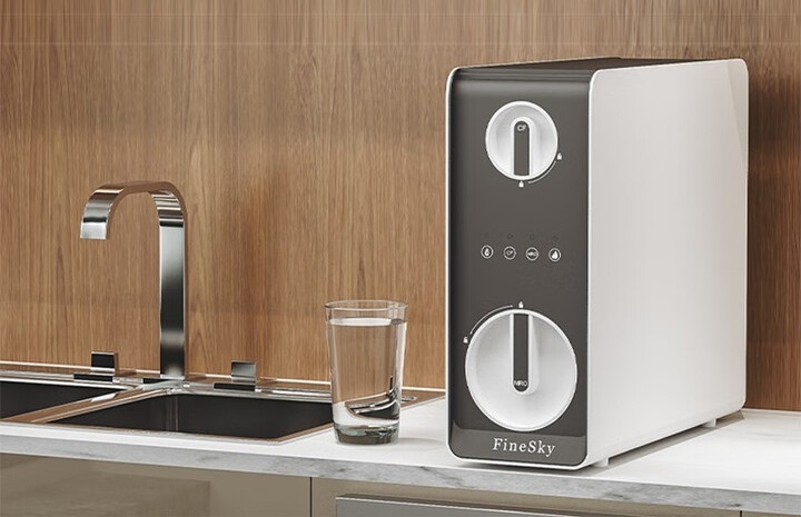 讓喝水更省心:4大關(guān)鍵點教你避開凈水器選購誤區(qū),暢飲安心水(圖1) e09b34cfeef4c080.jpg